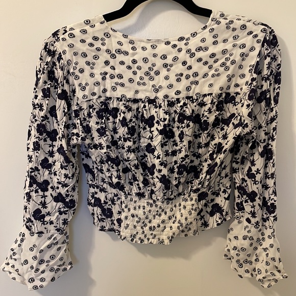 Small Free People top - great condition - Picture 2 of 3